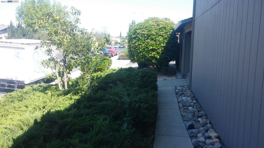 1709 Hargrove St, ANTIOCH, California 94509, ,Comm Ri Multi-units 5+,For Sale,Hargrove St,40695205