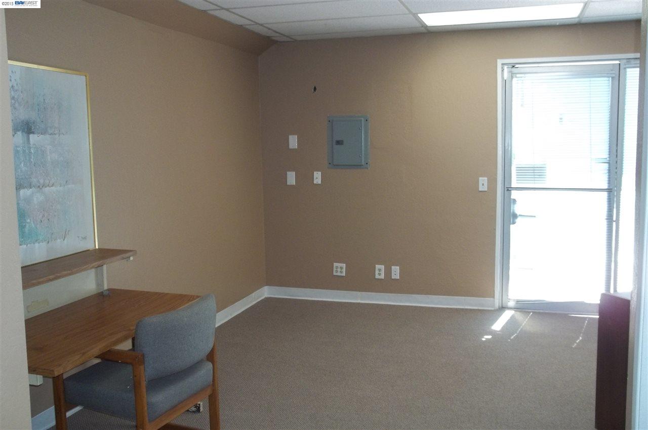 4183 1st Street, PLEASANTON, California 94566, ,Comm Industrial For Lease,For Rent,1st Street,40940019