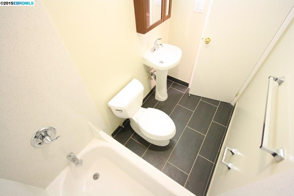 3025 Park, OAKLAND, California 94610, ,Comm Ri Multi-units 5+,For Sale,Park,40695383
