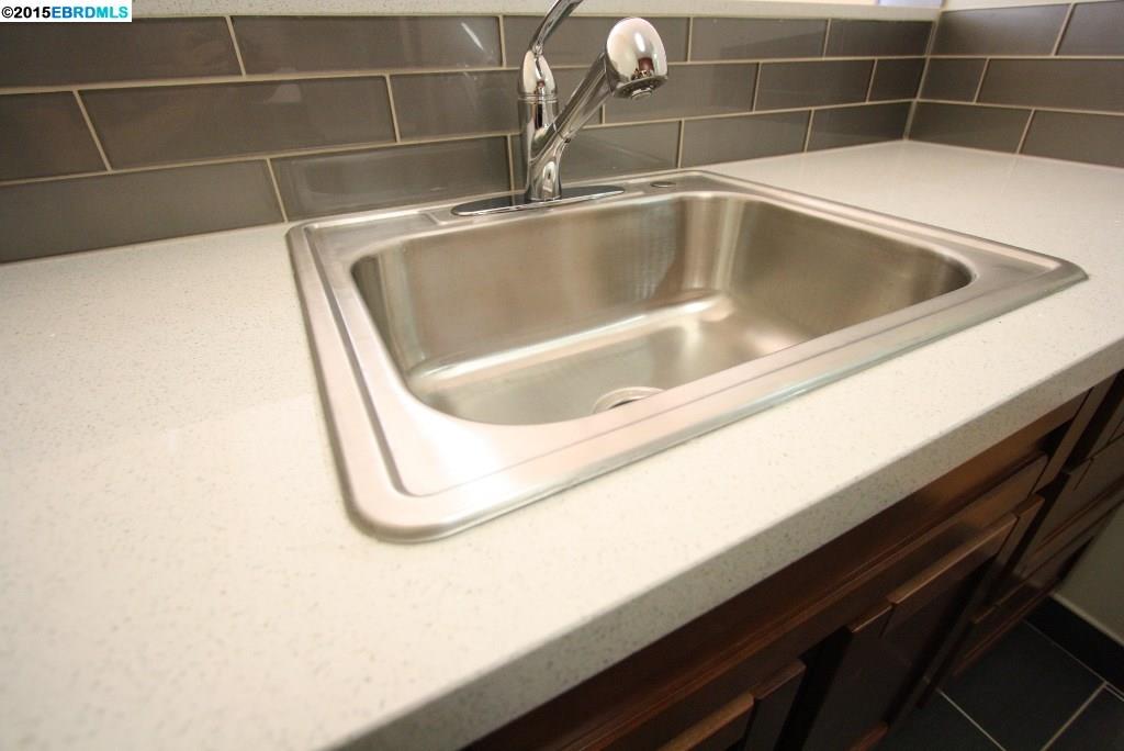 3025 Park, OAKLAND, California 94610, ,Comm Ri Multi-units 5+,For Sale,Park,40695383