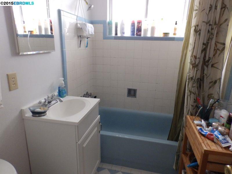 641 Adams St, ALBANY, California 94706, ,Comm Ri Multi-units 5+,For Sale,Adams St,40698208