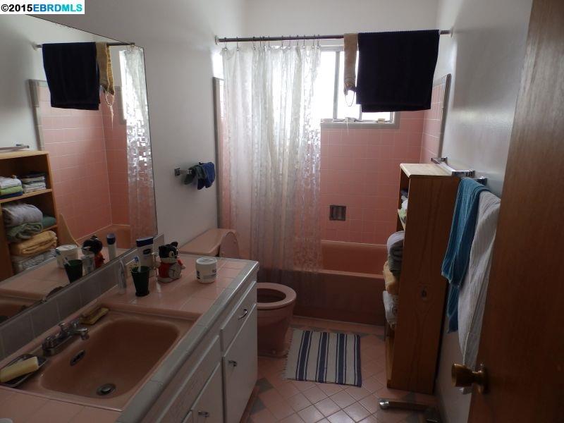 641 Adams St, ALBANY, California 94706, ,Comm Ri Multi-units 5+,For Sale,Adams St,40698208