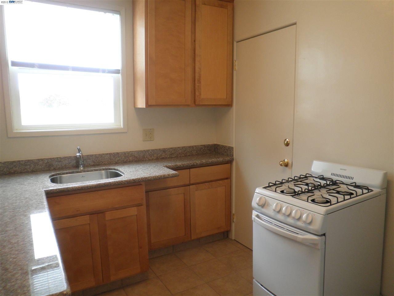 145 Garcia, SAN LEANDRO, California 94577, ,Comm Ri Multi-units 5+,For Sale,Garcia,40700054