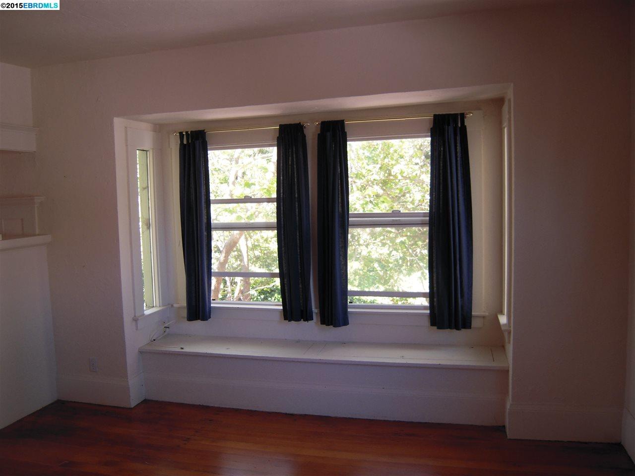 30 Nicholl Ave, RICHMOND, California 94801, ,Comm Ri Multi-units 5+,For Sale,Nicholl Ave,40700855