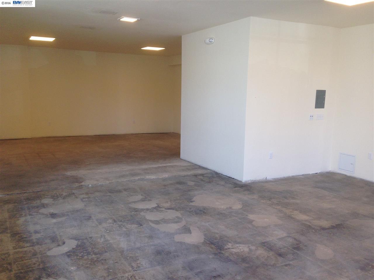 1530 FRUITVALE AVE, OAKLAND, California 94601-2323, ,Comm Industrial For Lease,For Rent,FRUITVALE AVE,40940094