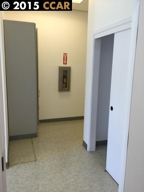 920 SAN PABLO AVE, PINOLE, California 94564, ,Comm Industrial For Lease,For Rent,SAN PABLO AVE,40940109
