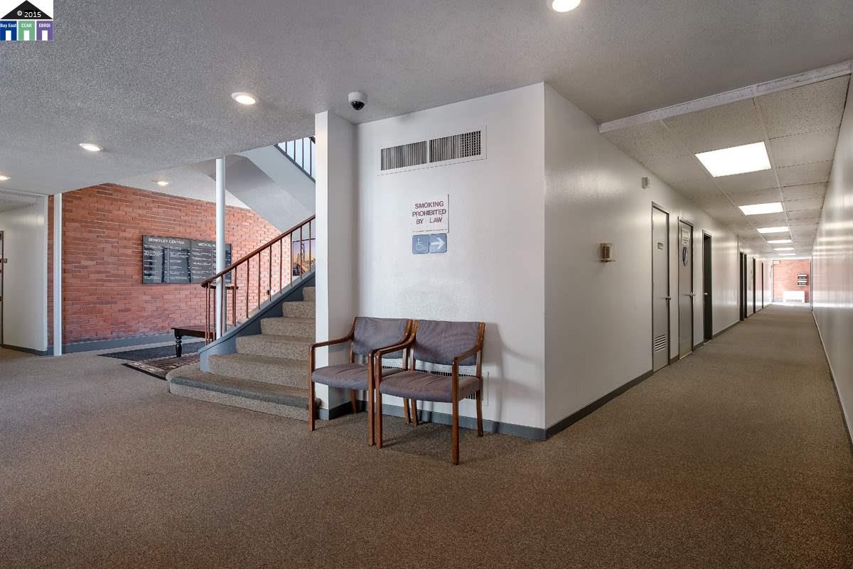 3031 tTelegraph, BERKELEY, California 94705, ,Comm Ri Multi-units 5+,For Sale,tTelegraph,40702154