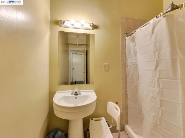2008 Shattuck Ave., BERKELEY, California 94704, ,Comm Ri Multi-units 5+,For Sale,Shattuck Ave.,40702303