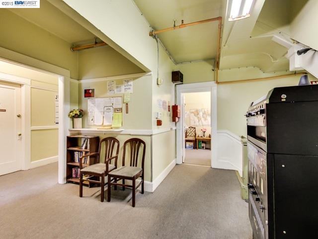 2008 Shattuck Ave., BERKELEY, California 94704, ,Comm Ri Multi-units 5+,For Sale,Shattuck Ave.,40702303