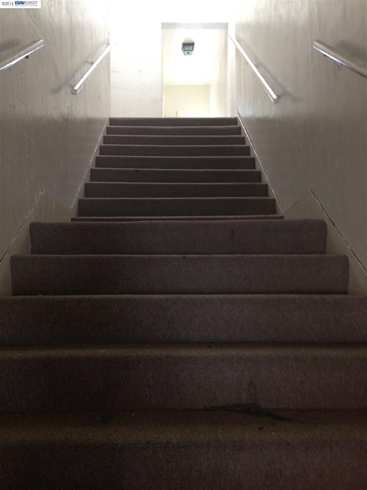 4546 International Blvd, OAKLAND, California 94601, ,Comm Ri Multi-units 5+,For Sale,International Blvd,40702343