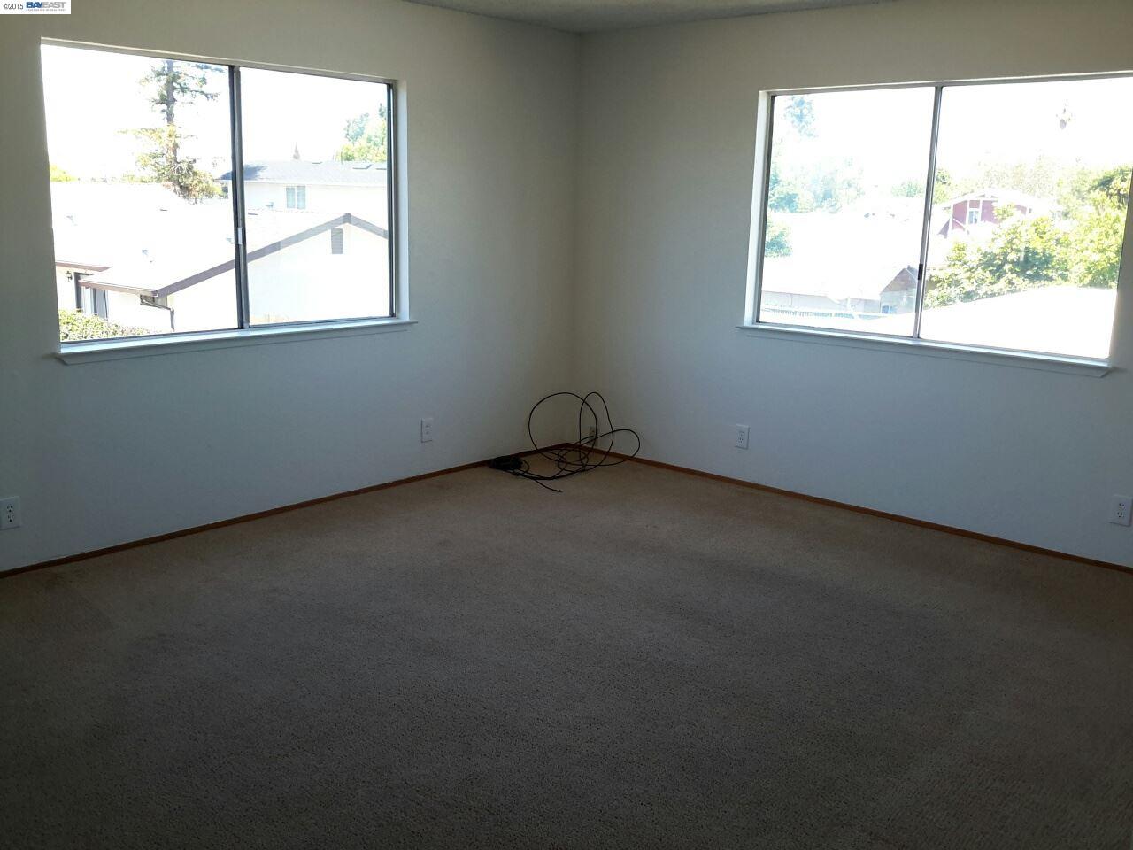 19119 Meekland Ave, HAYWARD, California 94541, ,Comm Ri Multi-units 5+,For Sale,Meekland Ave,40702465