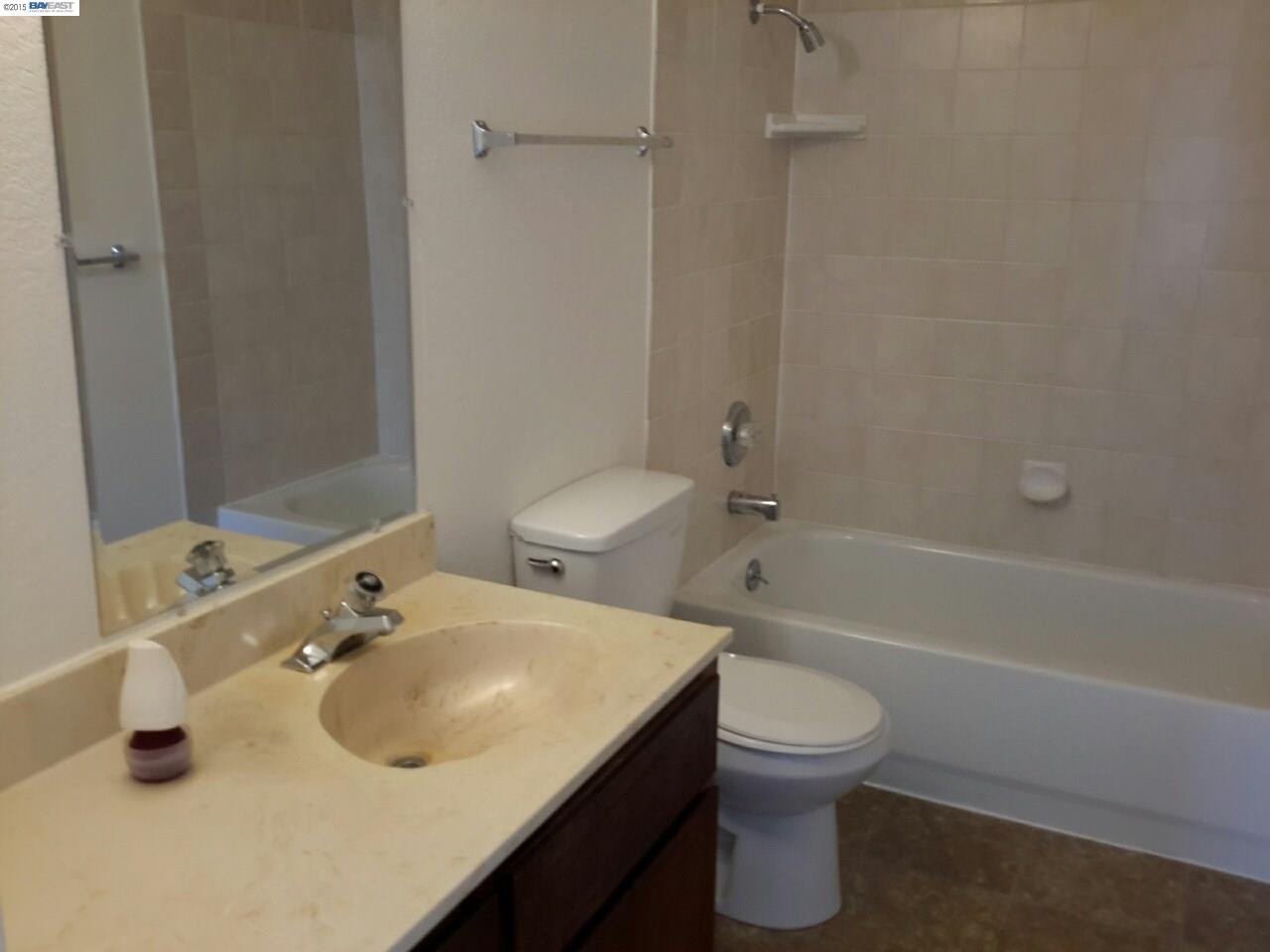 19119 Meekland Ave, HAYWARD, California 94541, ,Comm Ri Multi-units 5+,For Sale,Meekland Ave,40702465