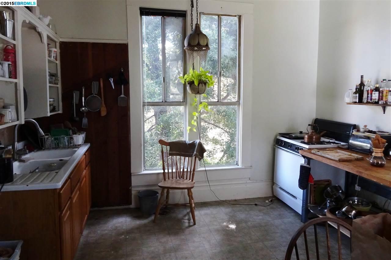 540 31st Street, OAKLAND, California 94609, ,Comm Ri Multi-units 5+,For Sale,31st Street,40702773