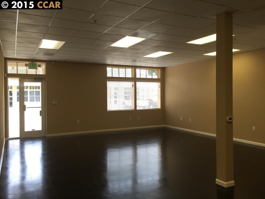 930 SAN PABLO AVE, SUITE B, PINOLE, California 94564, ,Comm Industrial For Lease,For Rent,SAN PABLO AVE, SUITE B,40940139