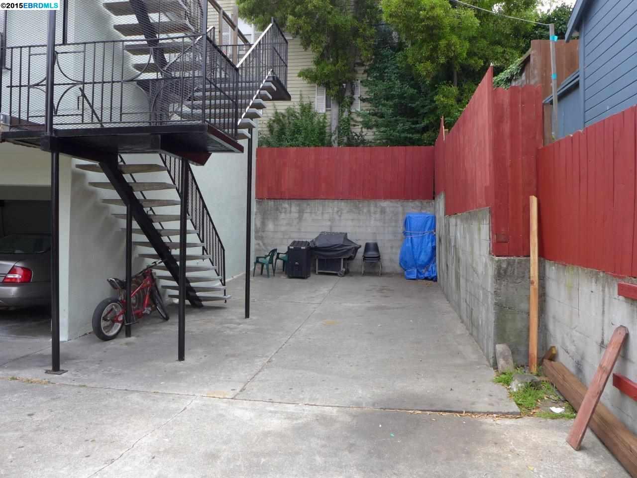 3035 Lynde Street, OAKLAND, California 94601, ,Comm Ri Multi-units 5+,For Sale,Lynde Street,40703853