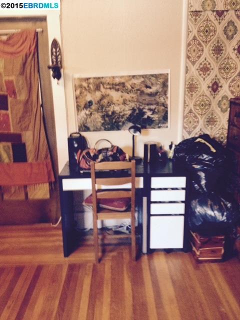 160 Athol Avenue, OAKLAND, California 94606-1779, ,Comm Ri Multi-units 5+,For Sale,Athol Avenue,40704030