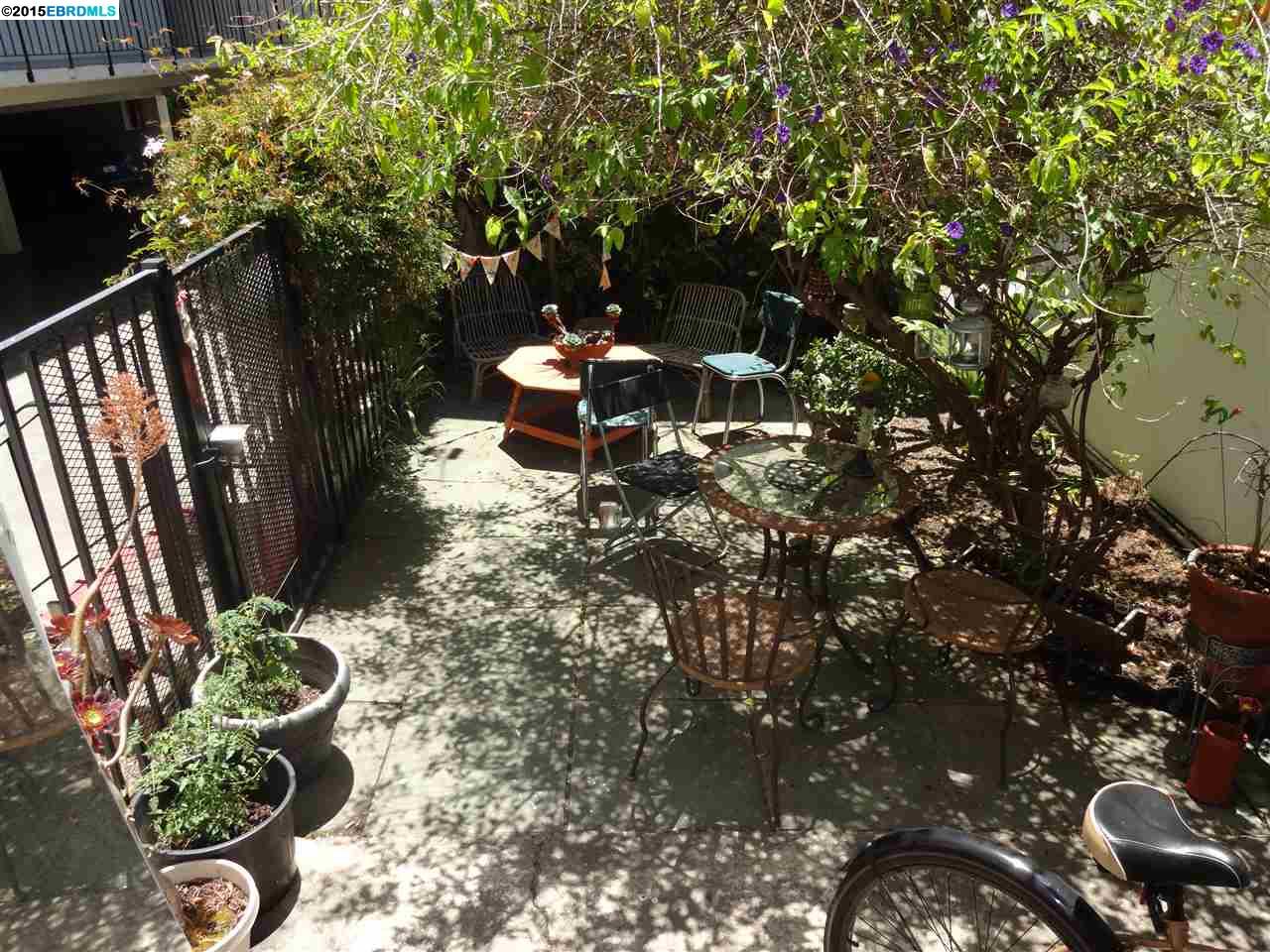 160 Athol Avenue, OAKLAND, California 94606-1779, ,Comm Ri Multi-units 5+,For Sale,Athol Avenue,40704030