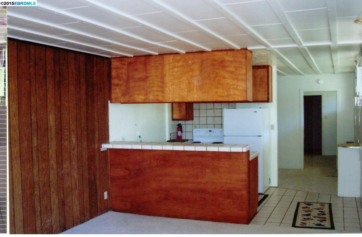 304 Stockton, STANISLAUS, California 95370, ,Comm Ri Multi-units 5+,For Sale,Stockton,40704142