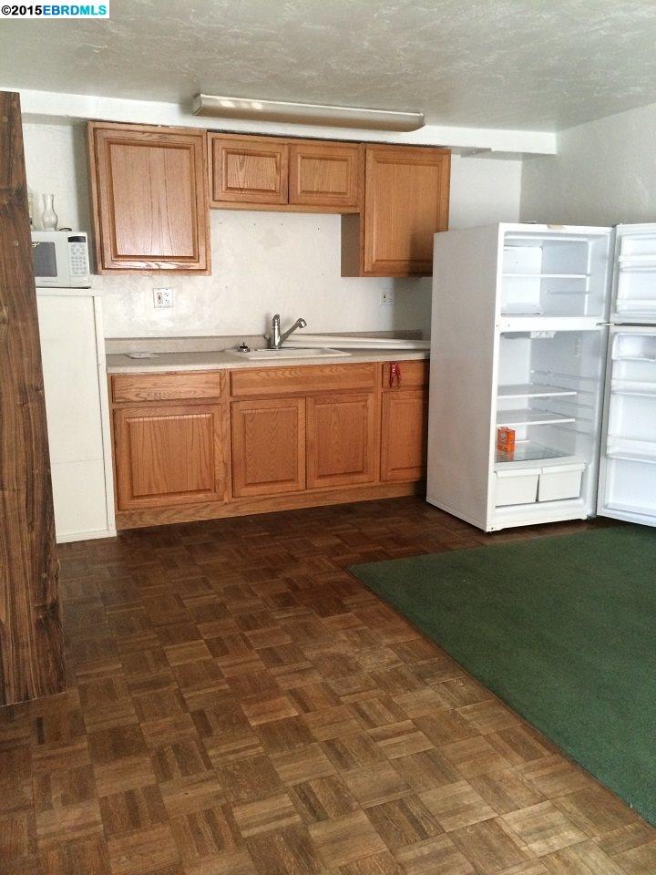 304 Stockton, STANISLAUS, California 95370, ,Comm Ri Multi-units 5+,For Sale,Stockton,40704142