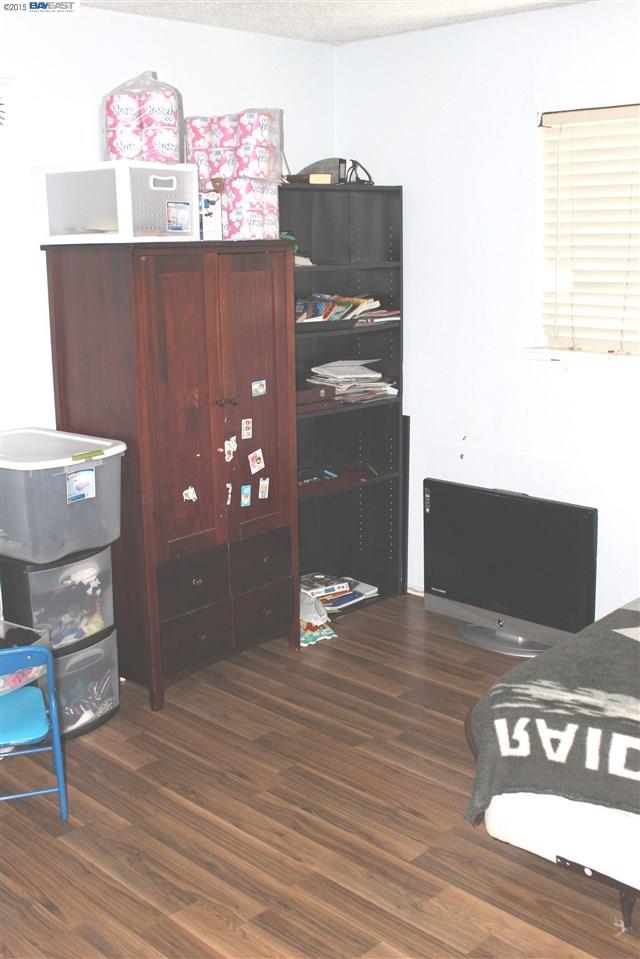 2930 16th St, OAKLAND, California 94601-2338, ,Comm Ri Multi-units 5+,For Sale,16th St,40705140