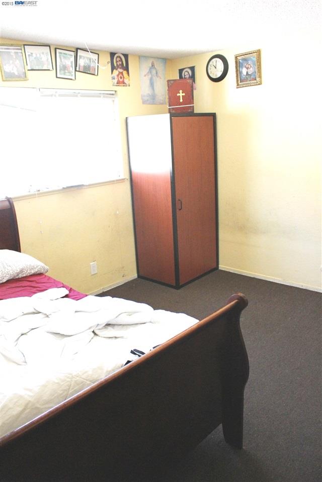 2930 16th St, OAKLAND, California 94601-2338, ,Comm Ri Multi-units 5+,For Sale,16th St,40705140