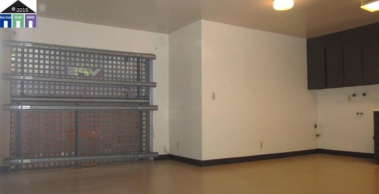 2011 7th Avenue, OAKLAND, California 94606, ,Comm Ri Multi-units 5+,For Sale,7th Avenue,40705254
