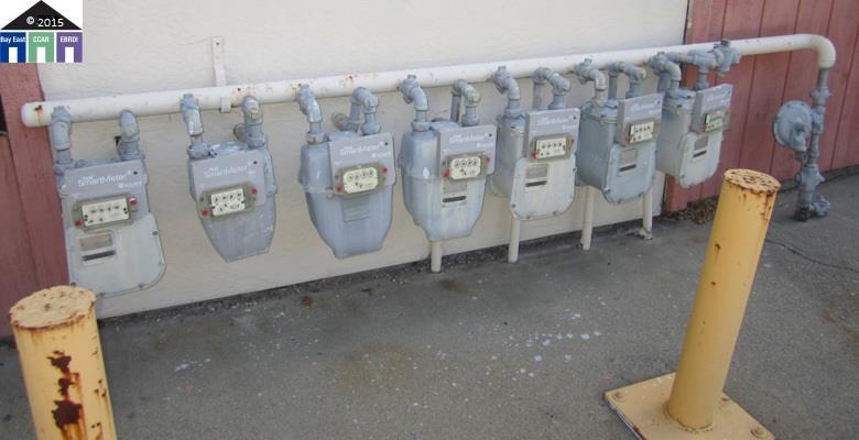 2011 7th Avenue, OAKLAND, California 94606, ,Comm Ri Multi-units 5+,For Sale,7th Avenue,40705254