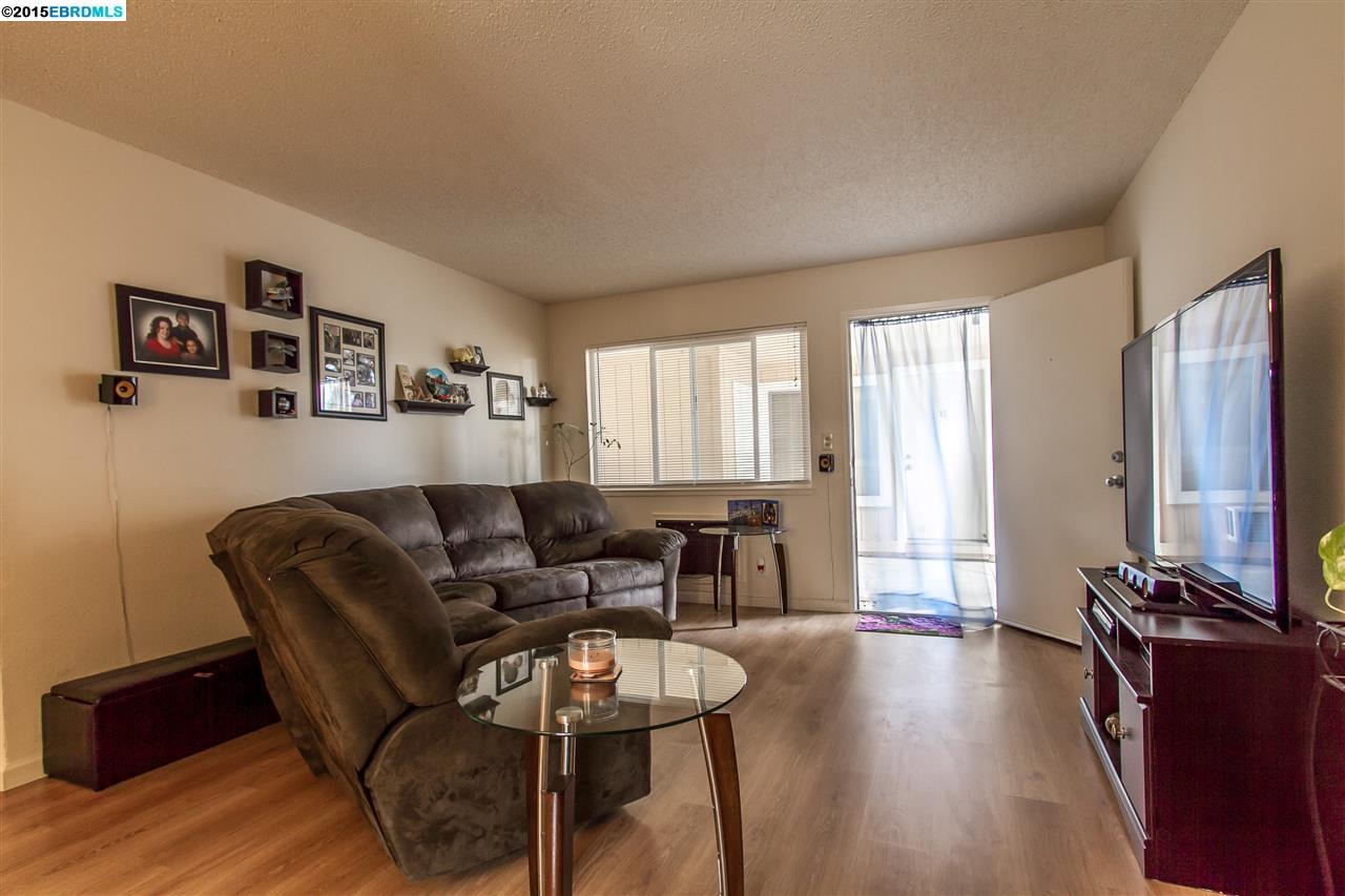 105 Wilbur Avenue, ANTIOCH, California 94509, ,Comm Ri Multi-units 5+,For Sale,Wilbur Avenue,40707041