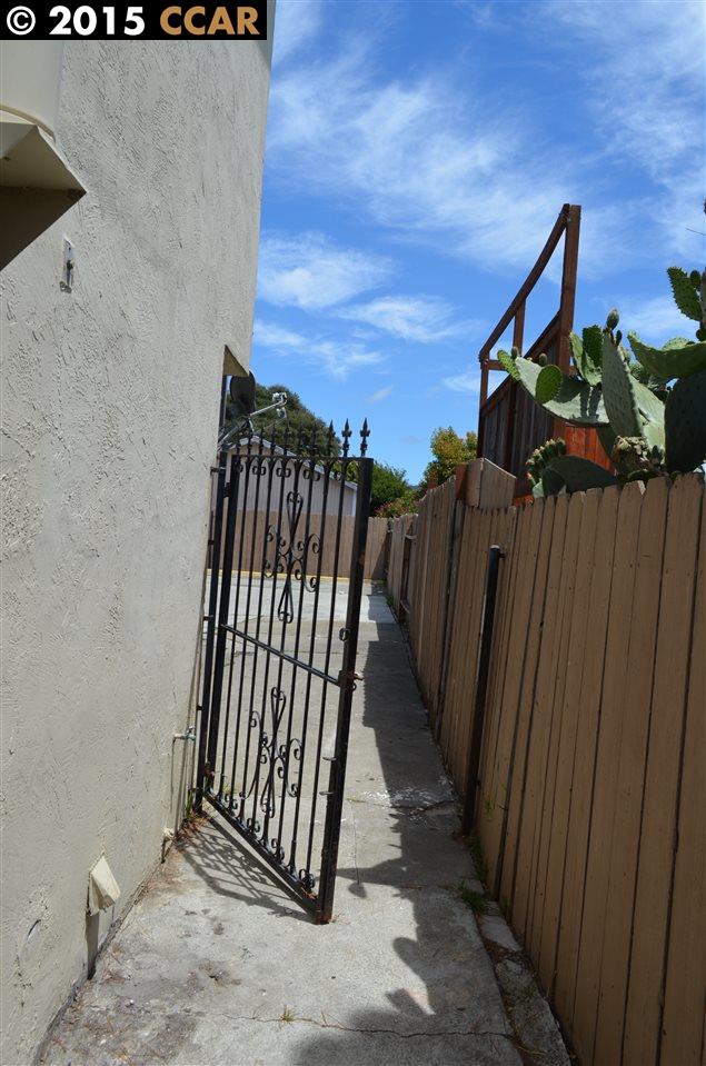 2114 BUSH AVE, SAN PABLO, California 94806, ,Comm Ri Multi-units 5+,For Sale,BUSH AVE,40707975
