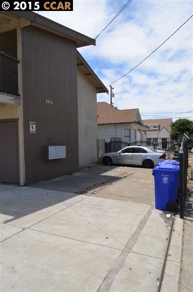 2114 BUSH AVE, SAN PABLO, California 94806, ,Comm Ri Multi-units 5+,For Sale,BUSH AVE,40707975