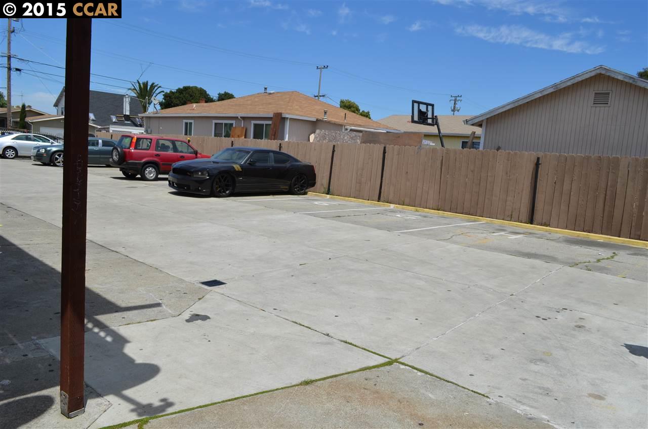 2114 BUSH AVE, SAN PABLO, California 94806, ,Comm Ri Multi-units 5+,For Sale,BUSH AVE,40707975