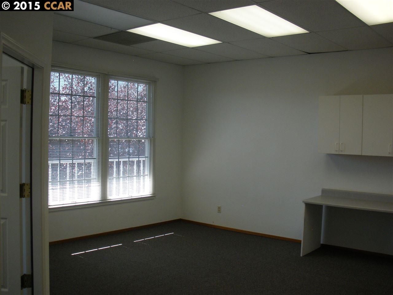 1866 CLAYTON RD, CONCORD, California 94520, ,Comm Industrial For Lease,For Rent,CLAYTON RD,40940244