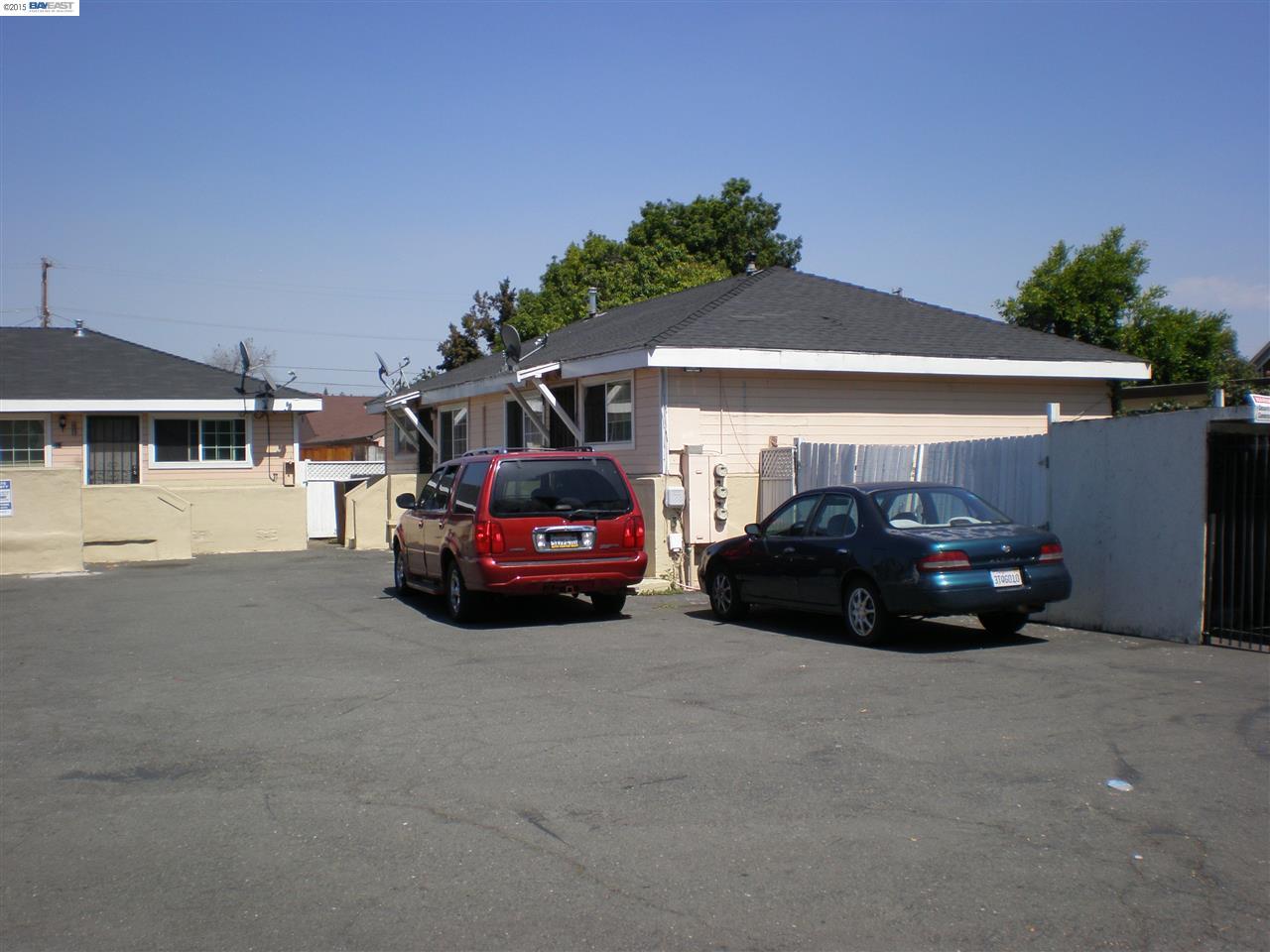 313 D St, HAYWARD, California 94541-6438, ,Comm Ri Multi-units 5+,For Sale,D St,40709535