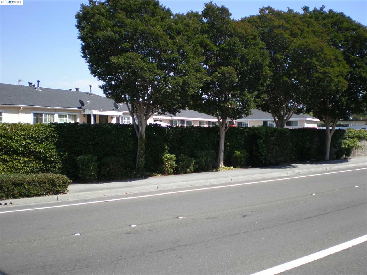 313 D St, HAYWARD, California 94541-6438, ,Comm Ri Multi-units 5+,For Sale,D St,40709535