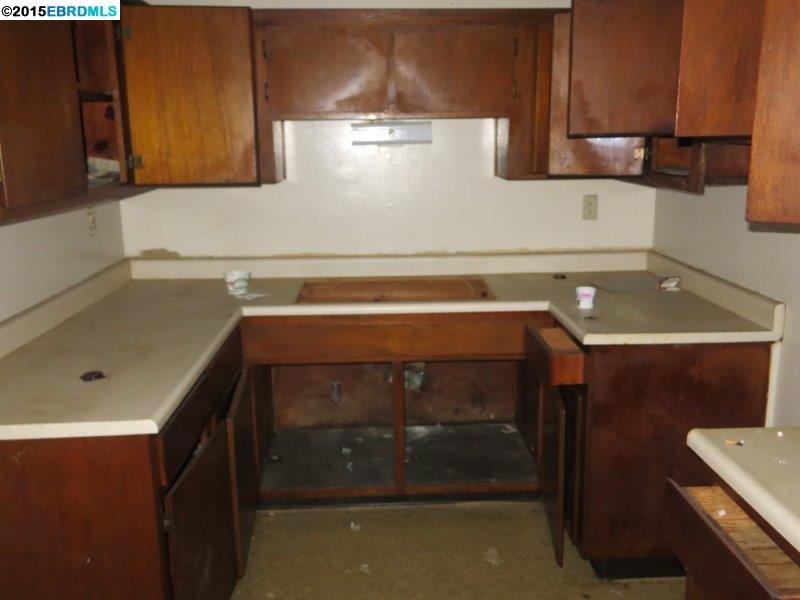 4124 Lyon Avenue, OAKLAND, California 94601, ,Comm Ri Multi-units 5+,For Sale,Lyon Avenue,40710318