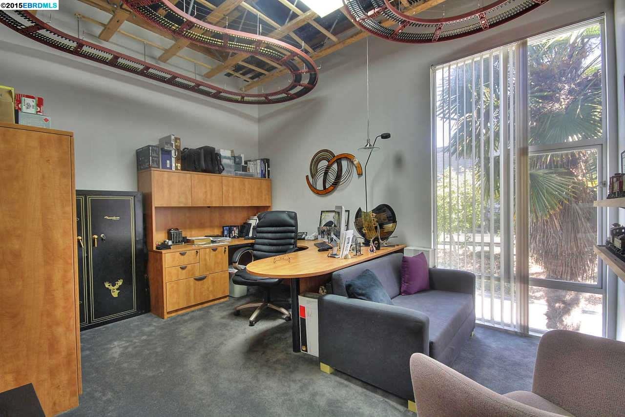 201 Tewksbury Avenue, RICHMOND, California 94801-3829, ,Comm Industrial For Lease,For Rent,Tewksbury Avenue,40940334