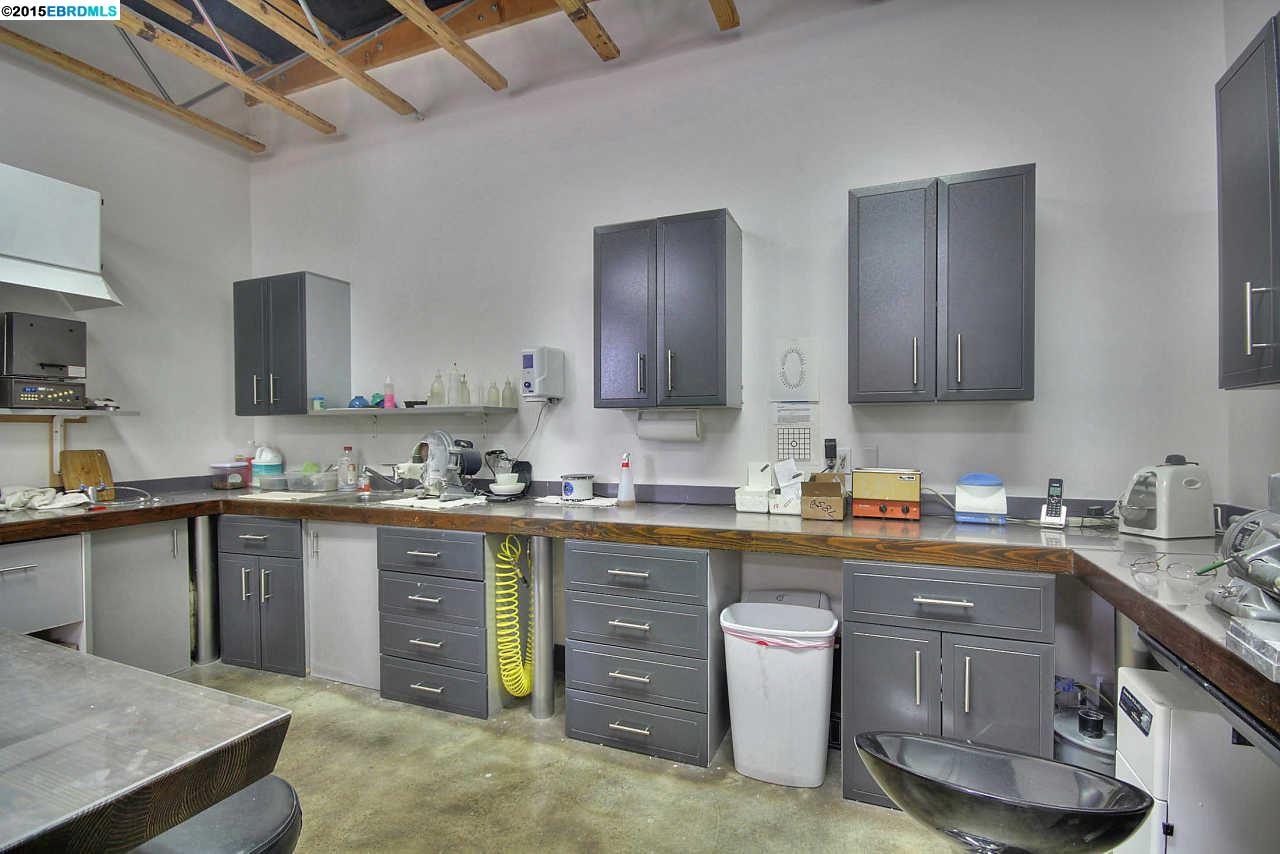 201 Tewksbury Avenue, RICHMOND, California 94801-3829, ,Comm Industrial For Lease,For Rent,Tewksbury Avenue,40940334