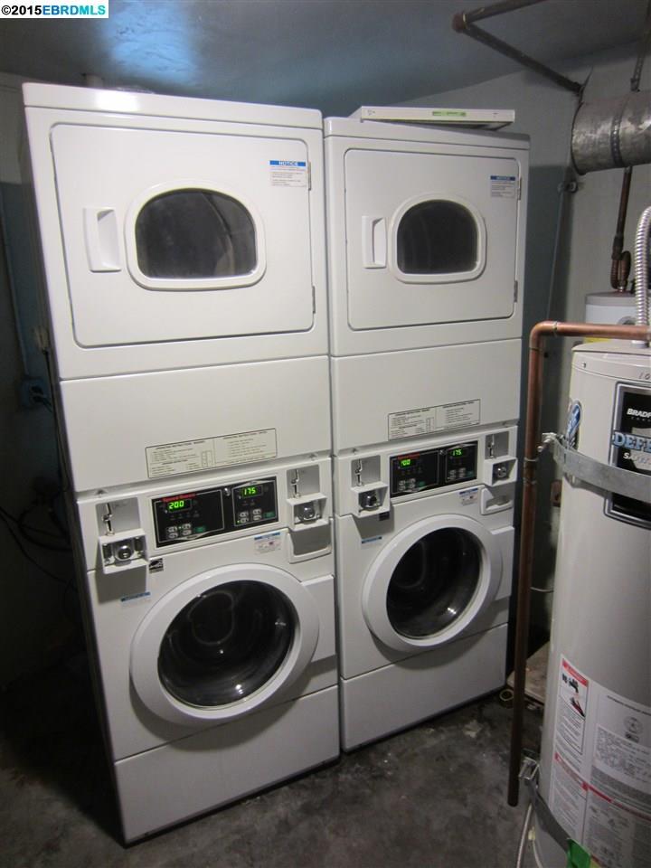 307 Lee Street, OAKLAND, California 94610, ,Comm Ri Multi-units 5+,For Sale,Lee Street,40714277