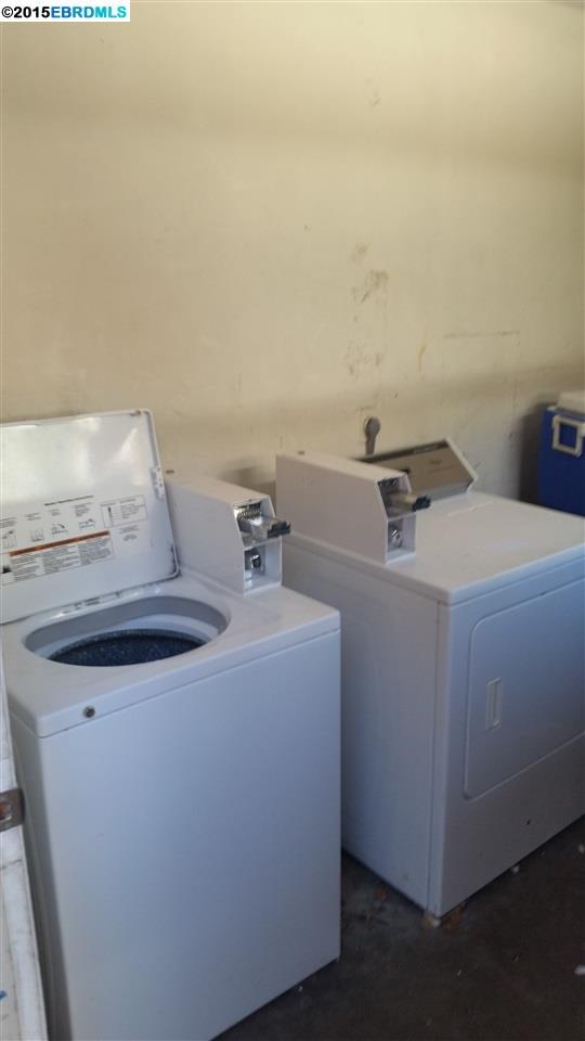 1611 Frisbie Ct, CONCORD, California 94520, ,Comm Ri Multi-units 5+,For Sale,Frisbie Ct,40714914