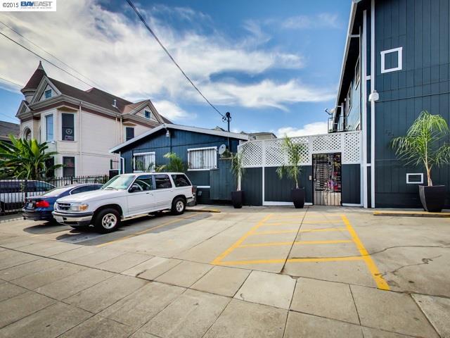 2219 23rd Ave., OAKLAND, California 94606, ,Comm Ri Multi-units 5+,For Sale,23rd Ave.,40715496