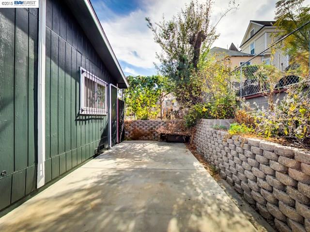2219 23rd Ave., OAKLAND, California 94606, ,Comm Ri Multi-units 5+,For Sale,23rd Ave.,40715496