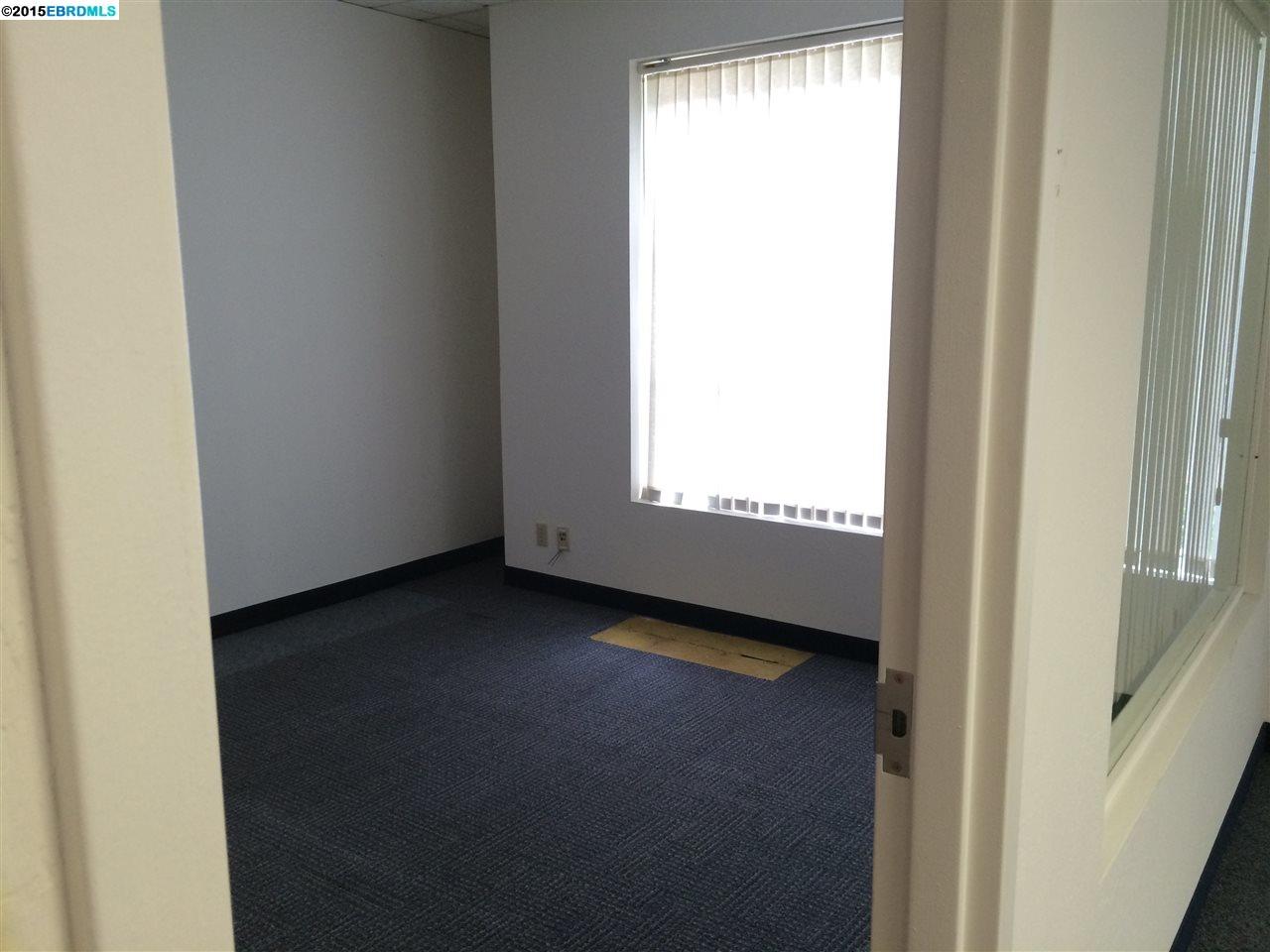 3260 Lone Tree Way, ANTIOCH, California 94509, ,Comm Industrial For Lease,For Rent,Lone Tree Way,40940439