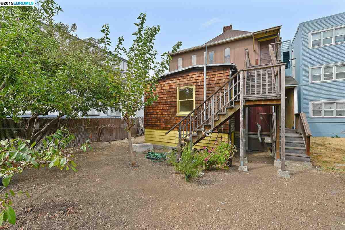 2028 BANCROFT WAY, BERKELEY, California 94704, ,Comm Ri Multi-units 5+,For Sale,BANCROFT WAY,40717113