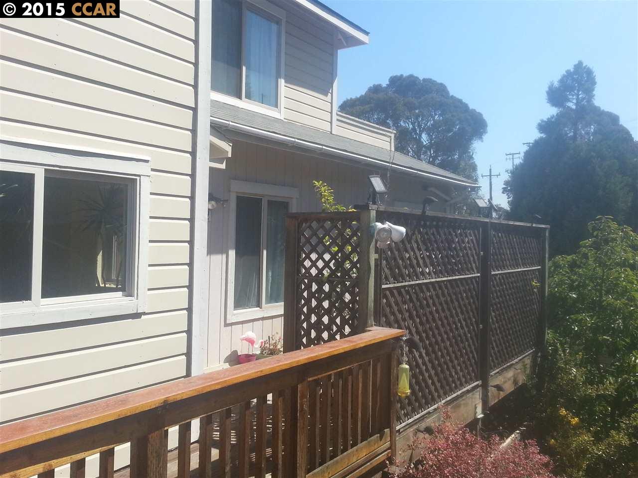 201 Clarence, RICHMOND, California 94801, ,Comm Ri Multi-units 5+,For Sale,Clarence,40717850