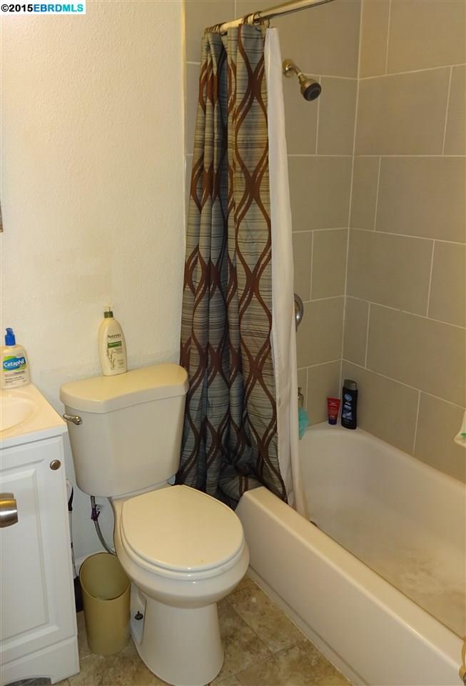 1525 Alcatraz Ave, BERKELEY, California 94703, ,Comm Ri Multi-units 5+,For Sale,Alcatraz Ave,40718108