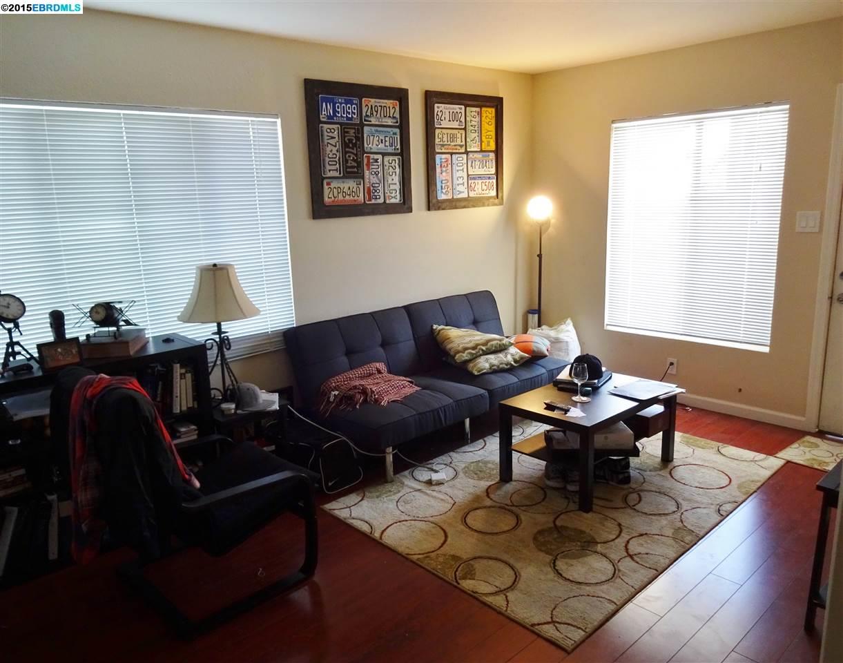 1529 Alcatraz Ave, BERKELEY, California 94703, ,Comm Ri Multi-units 5+,For Sale,Alcatraz Ave,40718113