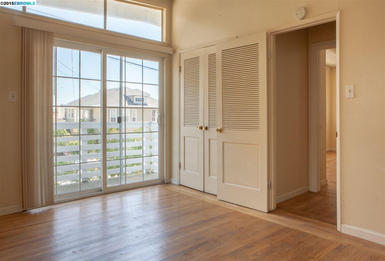 1529 Alcatraz Ave, BERKELEY, California 94703, ,Comm Ri Multi-units 5+,For Sale,Alcatraz Ave,40718113