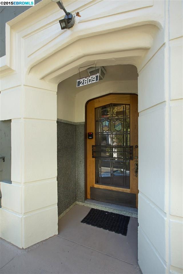 2809 8th Avenue, OAKLAND, California 94610, ,Comm Ri Multi-units 5+,For Sale,8th Avenue,40718531