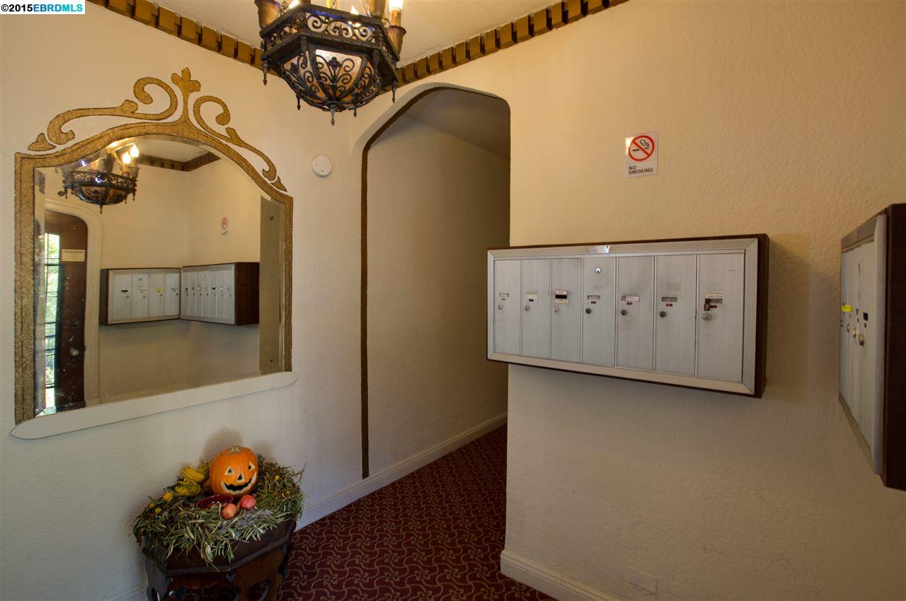 2809 8th Avenue, OAKLAND, California 94610, ,Comm Ri Multi-units 5+,For Sale,8th Avenue,40718531
