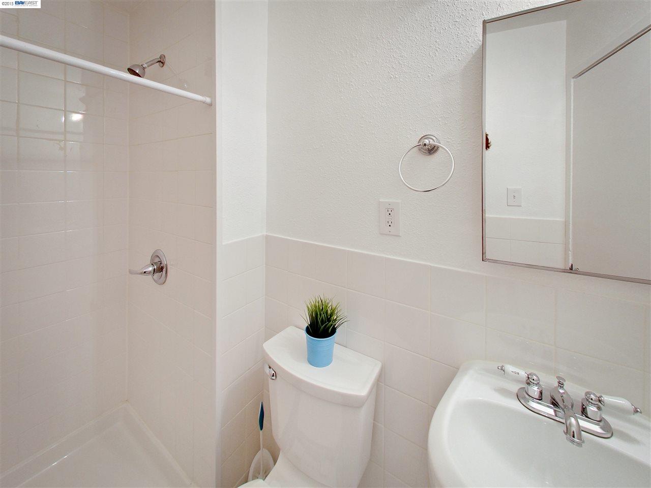 1130 30th Street, OAKLAND, California 94608, ,Comm Ri Multi-units 5+,For Sale,30th Street,40719827
